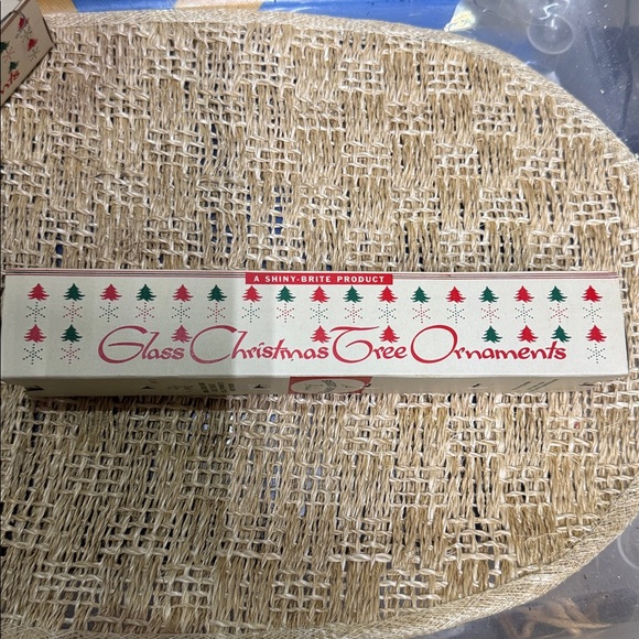 Shiny-Brite Glass Holiday Set of 10  1 3/4 Inch Ornaments. - Picture 4 of 7